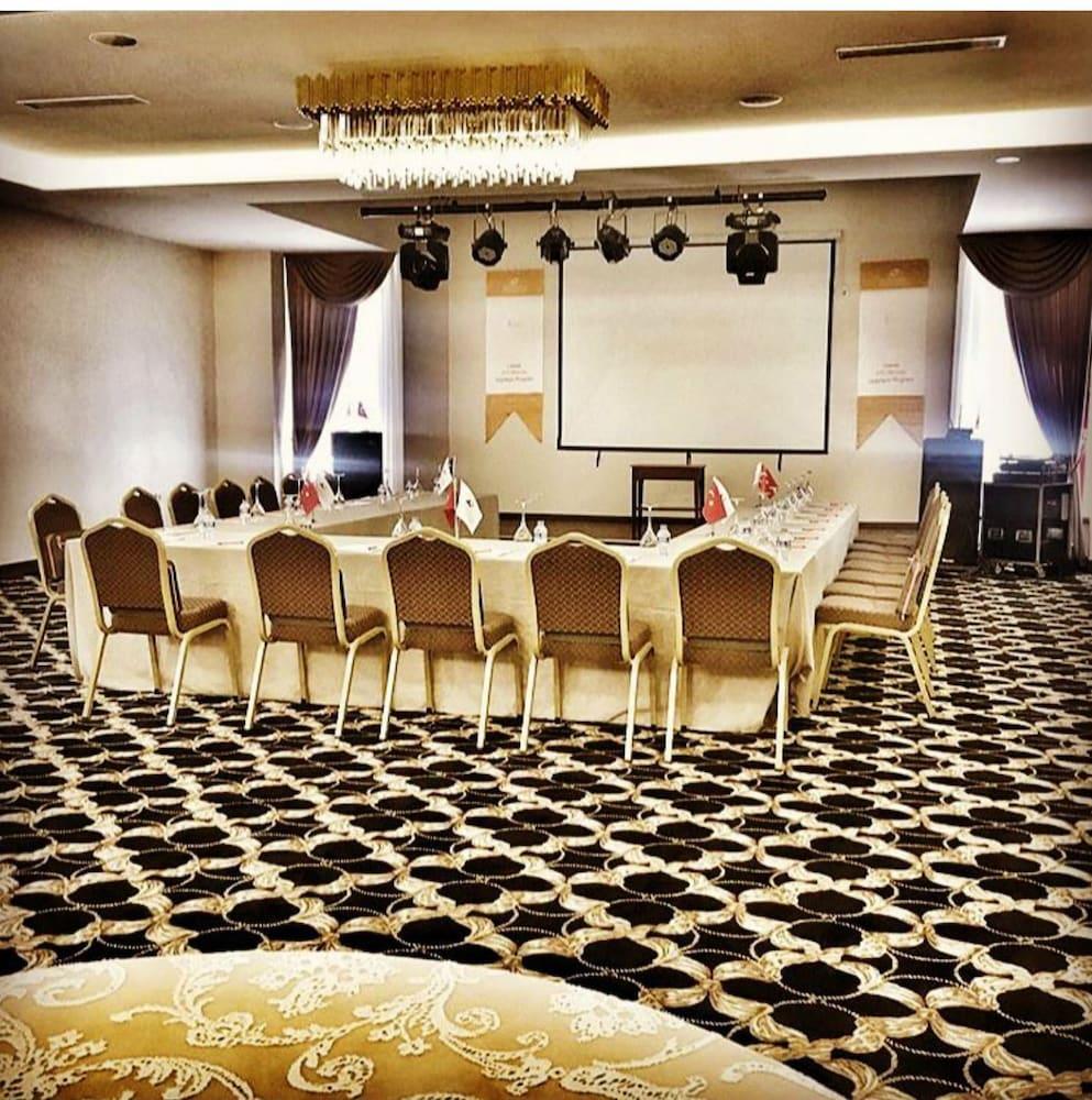 Hotel Excellence Inn Ankara Buitenkant foto